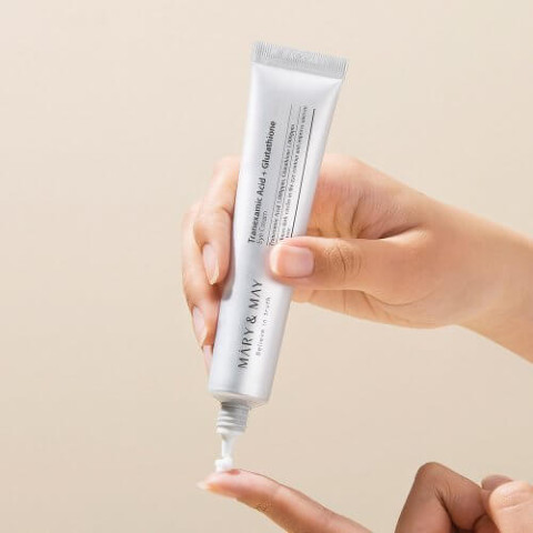Crema iluminadora para el contorno de ojos con ácido tranexámico Mary&May Tranexamic Acid Glutathione Eye Cream, 30 ml