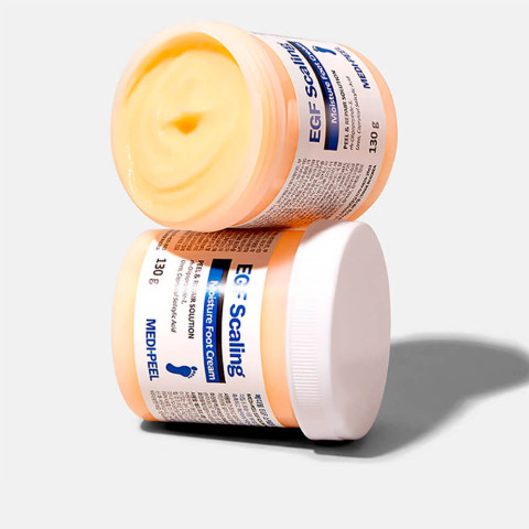 Crema exfoliante suavizante para pies MEDIPEEL EGF Scaling Moisture Foot Cream 130 g 