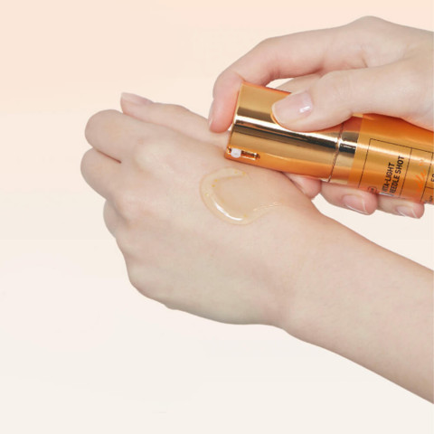 Sérum booster con microagujas y vitamina C VT Cosmetics Vita-Light Reedle Shot 100